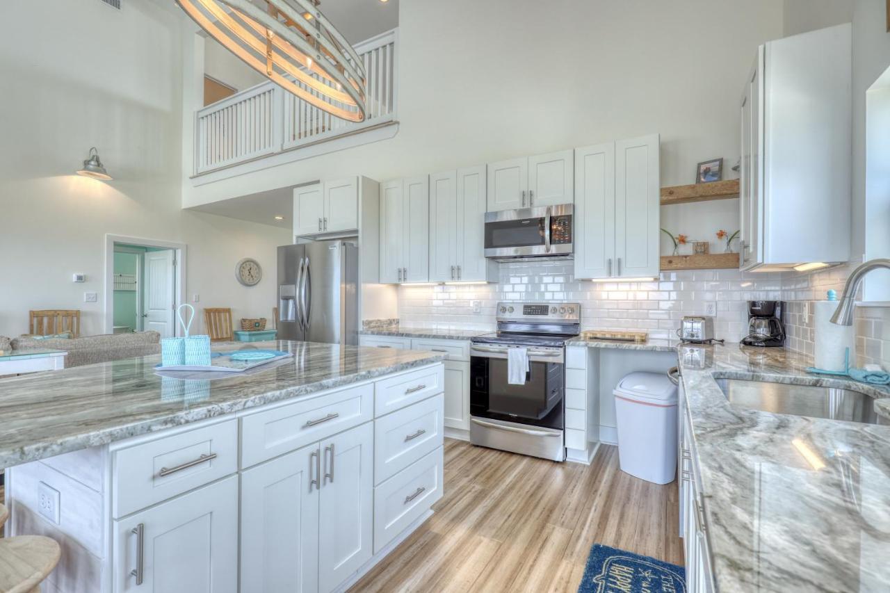 דופין איילנד Salty Seahorse - Waterfront! Pet Friendly! Game Room, Pool Table, Beautiful Views - Room For The Whole Family Home מראה חיצוני תמונה