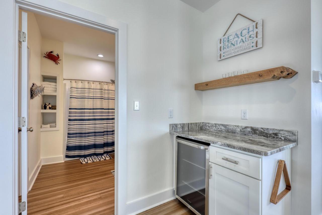 דופין איילנד Salty Seahorse - Waterfront! Pet Friendly! Game Room, Pool Table, Beautiful Views - Room For The Whole Family Home מראה חיצוני תמונה